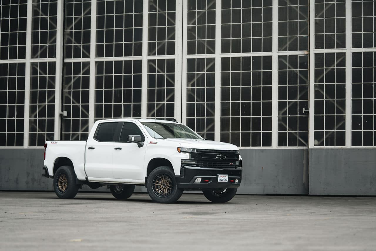 fuel off-road-fc874-celsius-20x9-matte bronze black lip-2023 chevrolet silverado 9