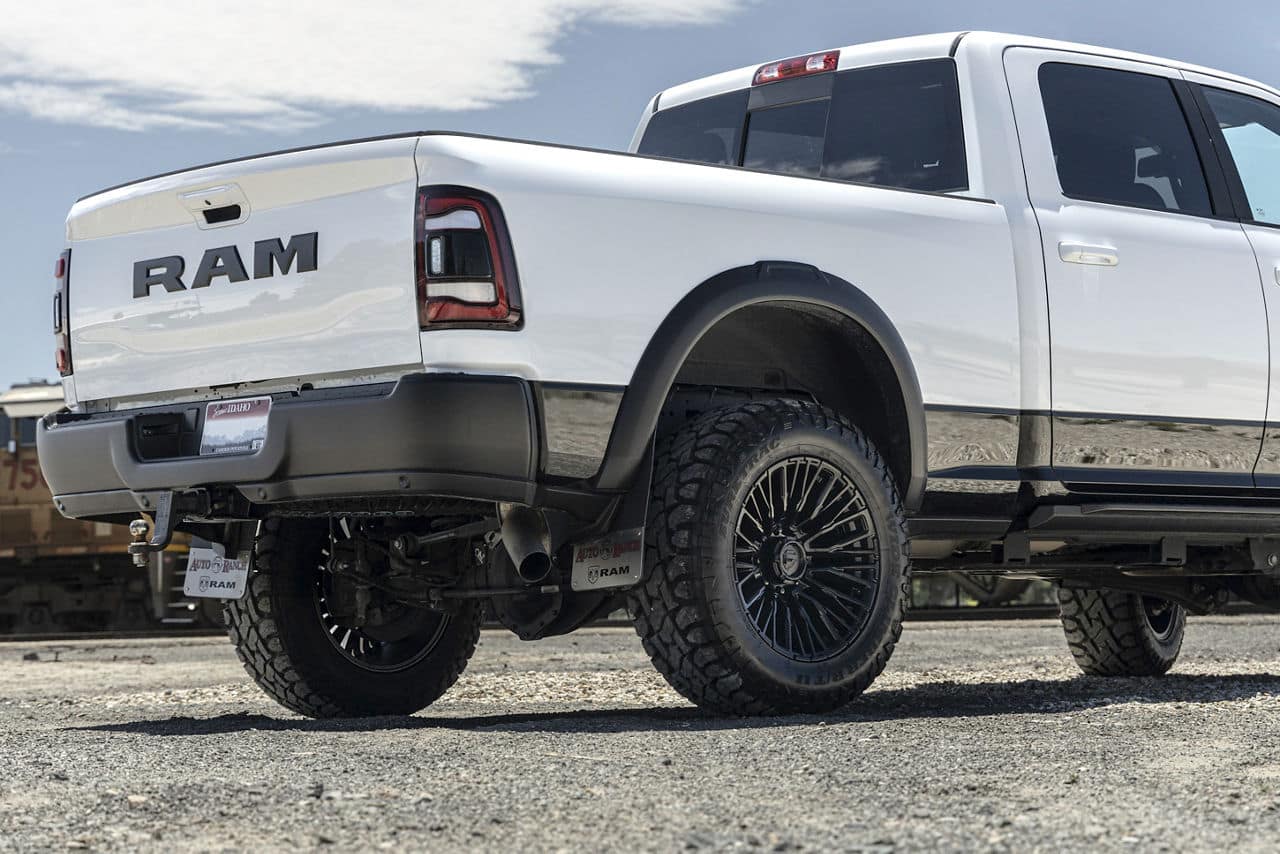 fuel off-road-rebar 8 d847-20x10-blackout-2021 ram 1500 10 (1)