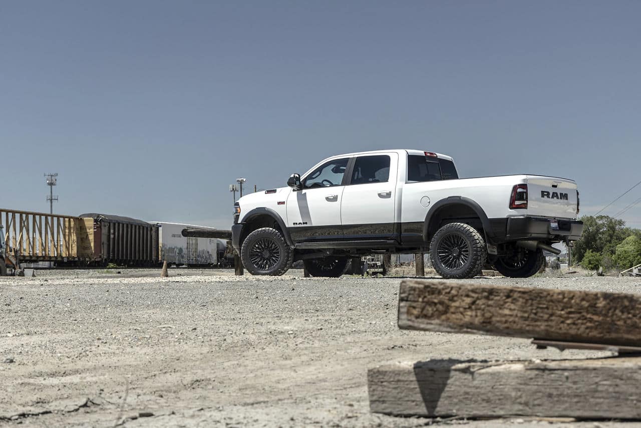 fuel off-road-rebar 8 d847-20x10-blackout-2021 ram 1500 14 (1)