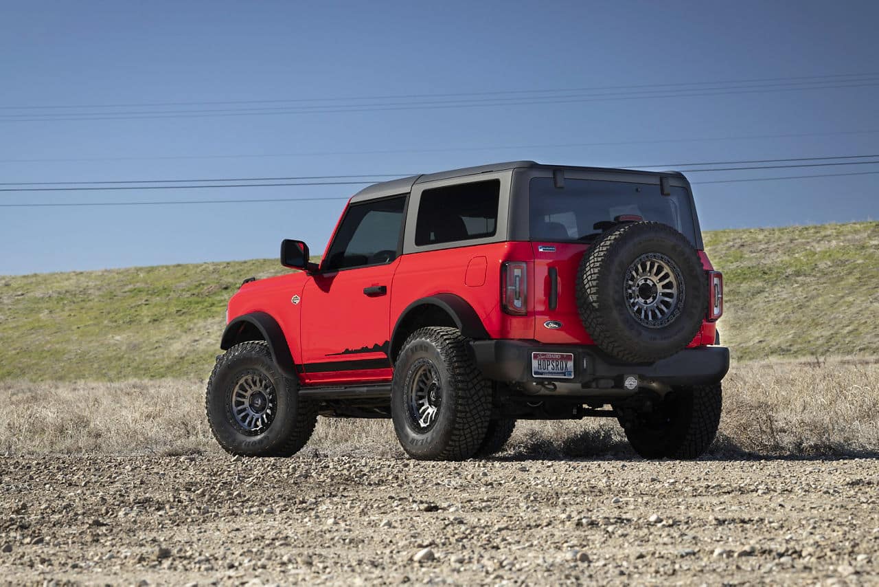 fuel off-road-rincon-fc857-17x9-matte gunmetal black ring-2022 ford bronco 7
