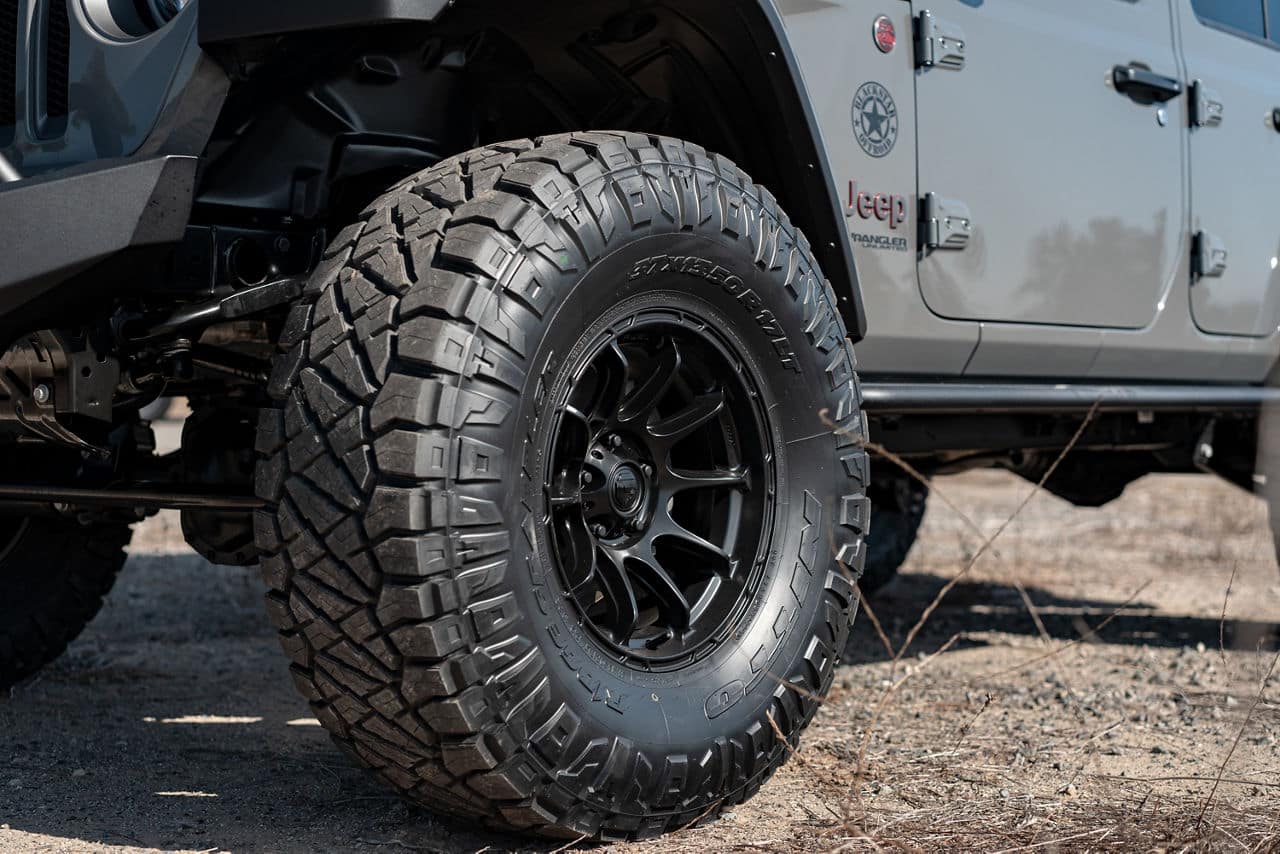 fuel off-road-variant-d791-matte black-17x9-2022 jeep wrangler 11