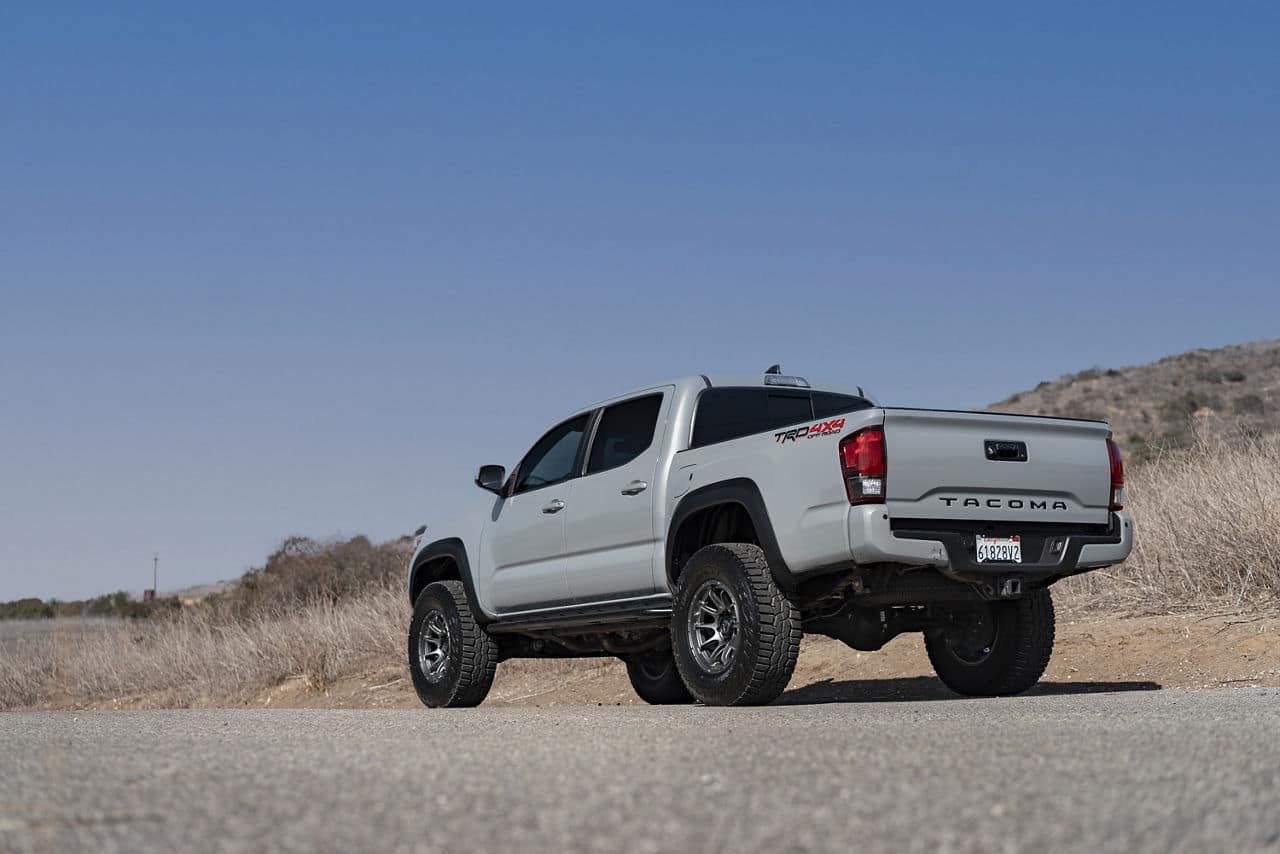 fuel off-road-variant-d793-matte gunmetal-17x9-2017 toyota tacoma 13