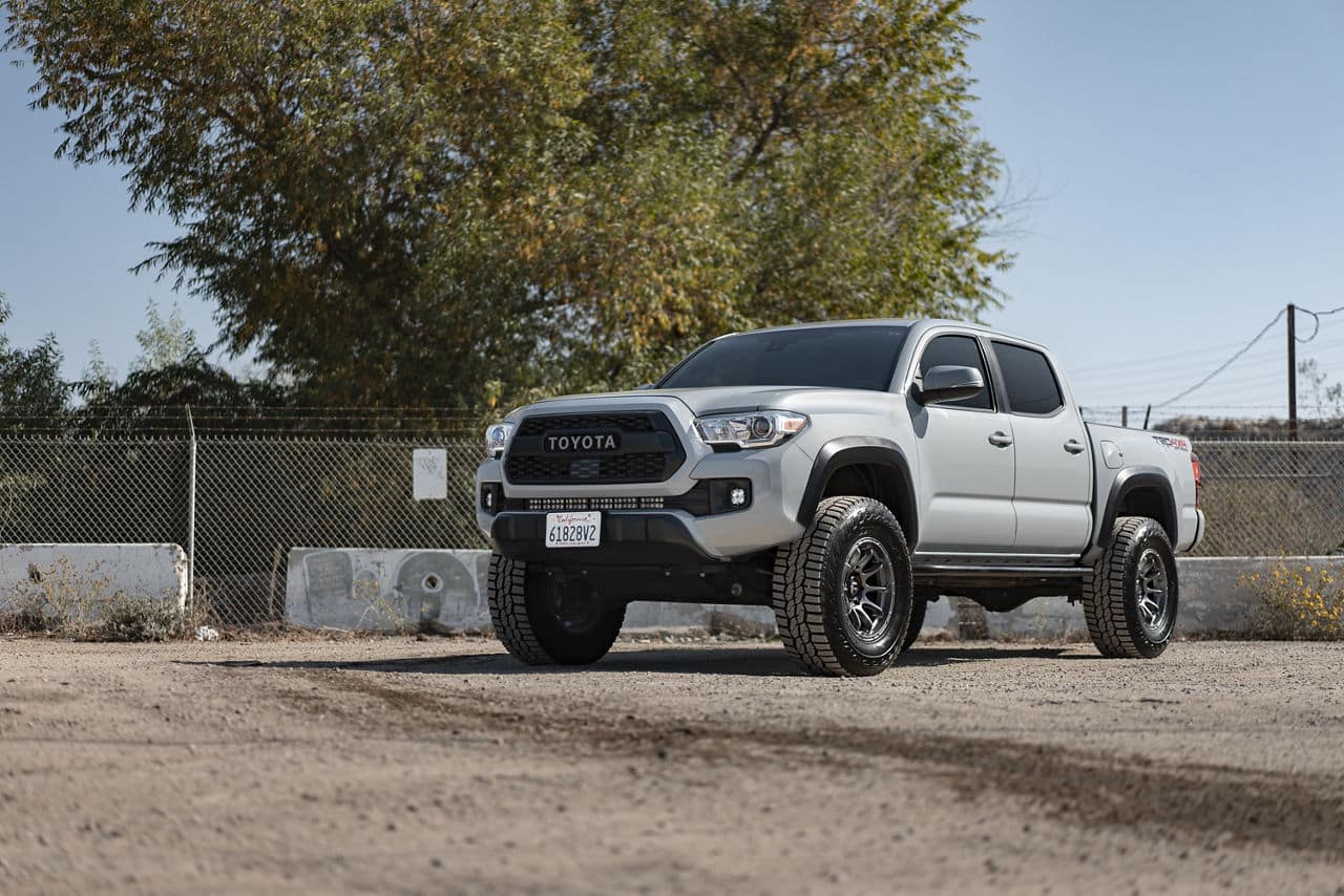 fuel off-road-variant-d793-matte gunmetal-17x9-2017 toyota tacoma 8