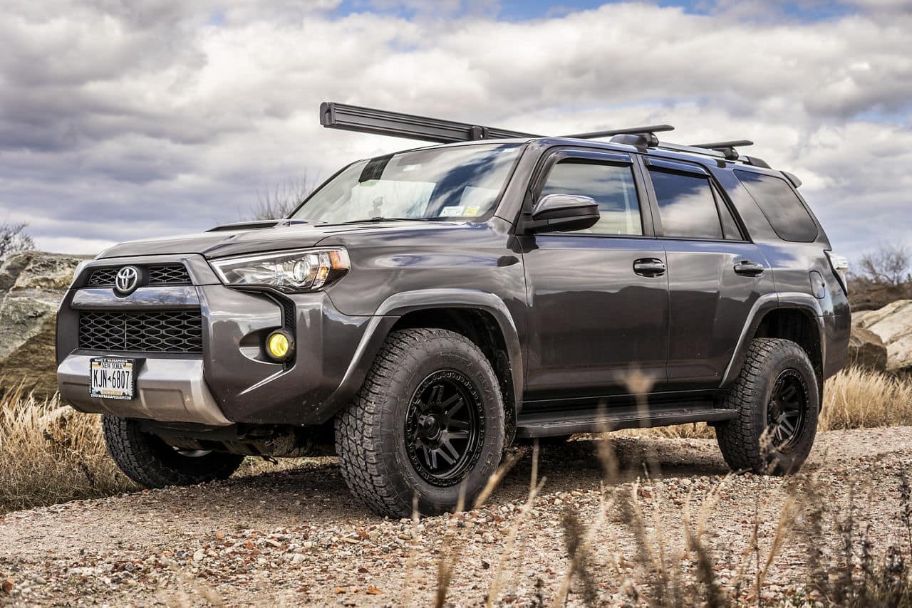 fuel-offroad-syndicate-d810-blackout-17x9-toyota 4runner 15