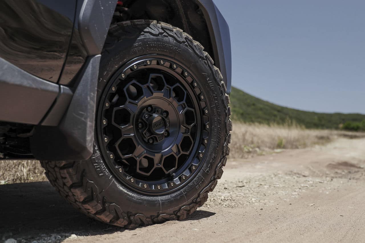 kmc wheels-km545-trek-17x9-satin black-2020 toyota rav4 16