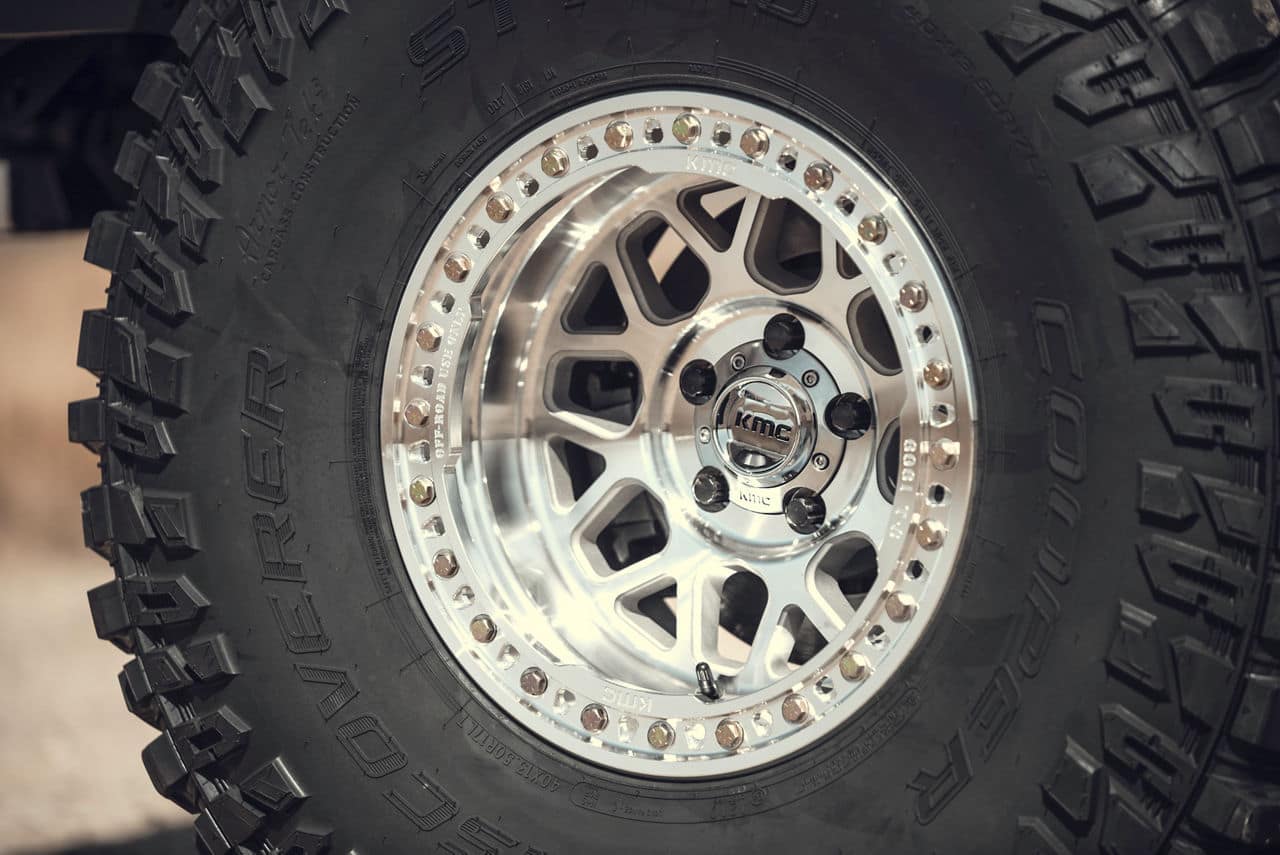 kmc wheels-km235-17x9-machined-2019 jeep gladiator 8