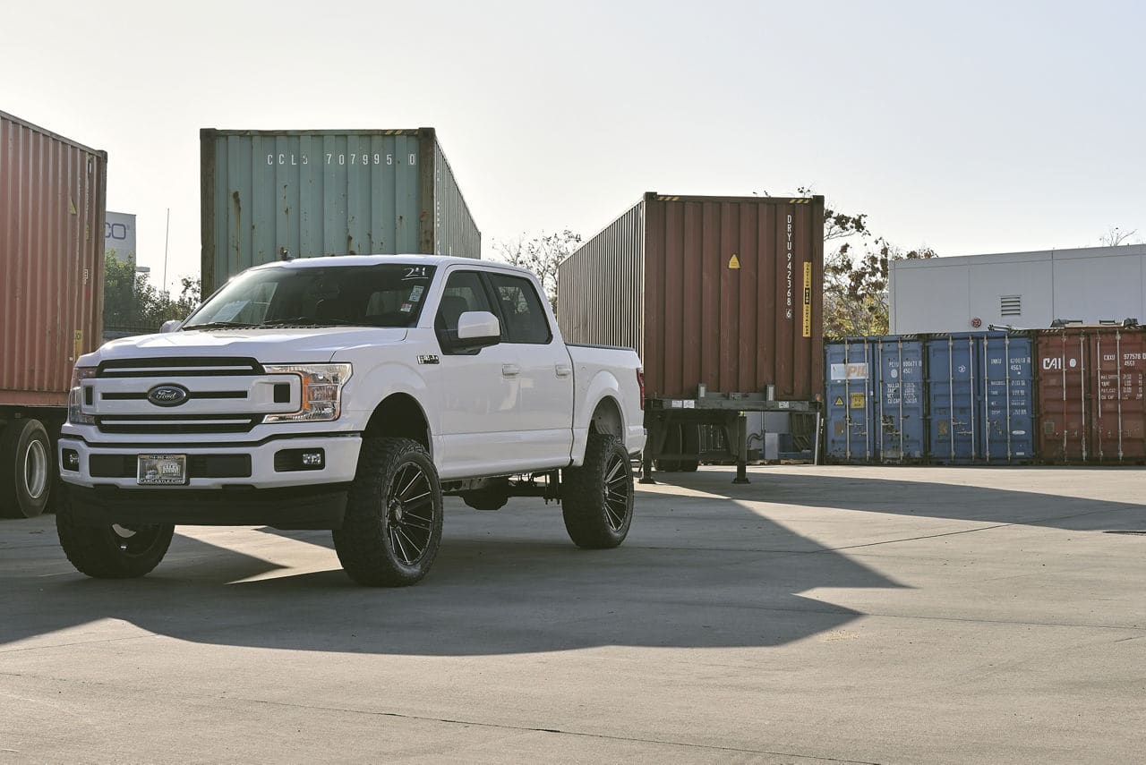moto metal-mo998-kraken-gloss black milled-22x10-2019 ford f150 8