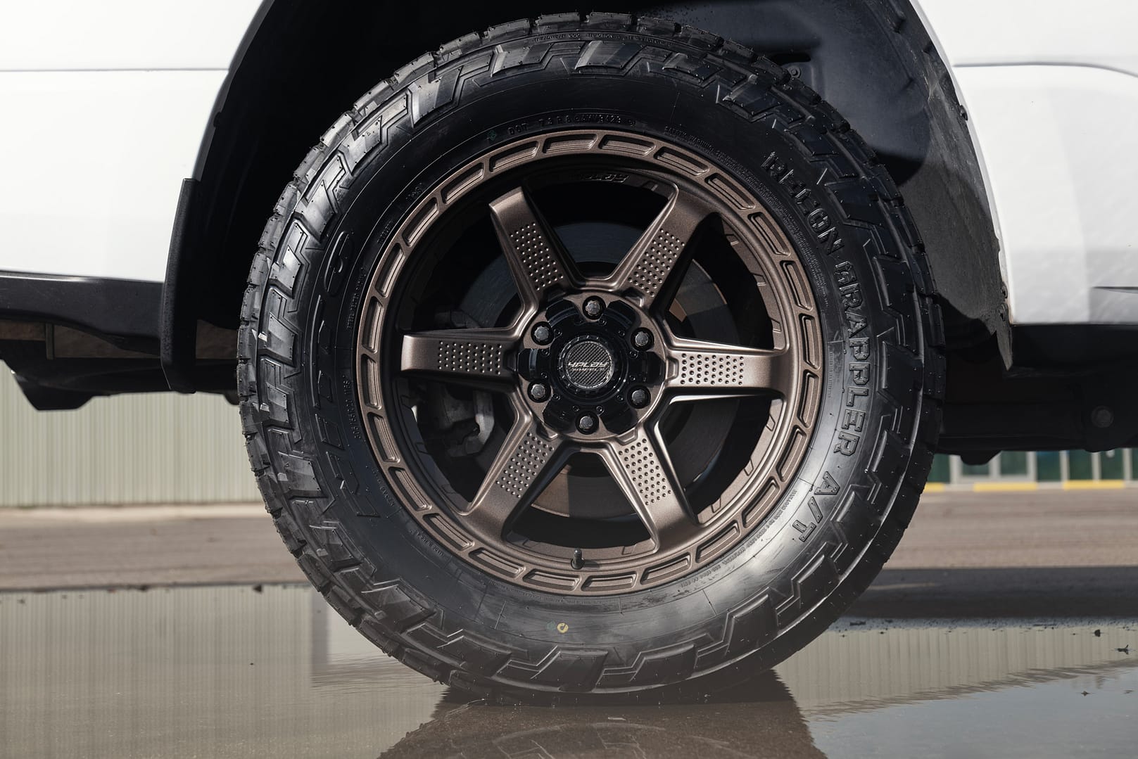 RAM-1500-4PLAY-WHEELS-S63-20X9-305X55X20-NITTO-TIRES-13