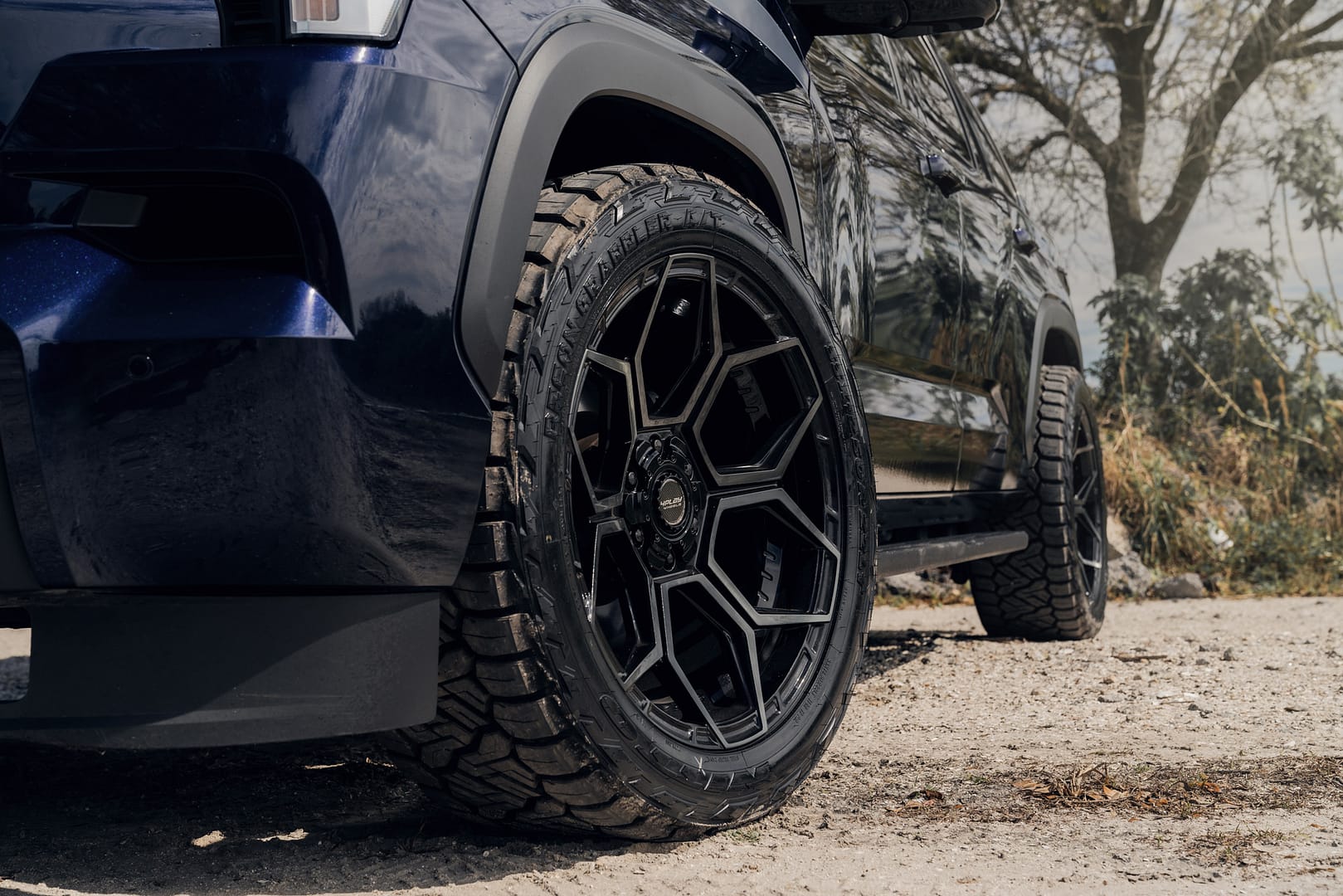 TOYOTA-SEQUOIA-4PLAY-WHEELS-S26-22X10-33X12-5
