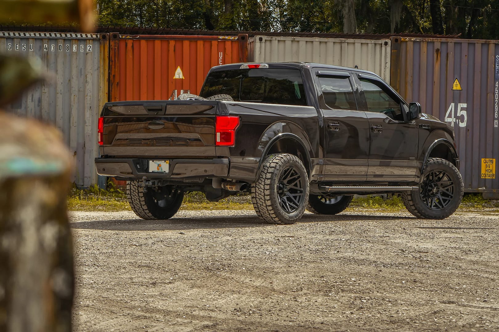 F150_on_canyon_satin_black_20x10-7_small_6eed7a73-382c-4ee9-97d3-95aedc6c70c7_2048x2048.jpg