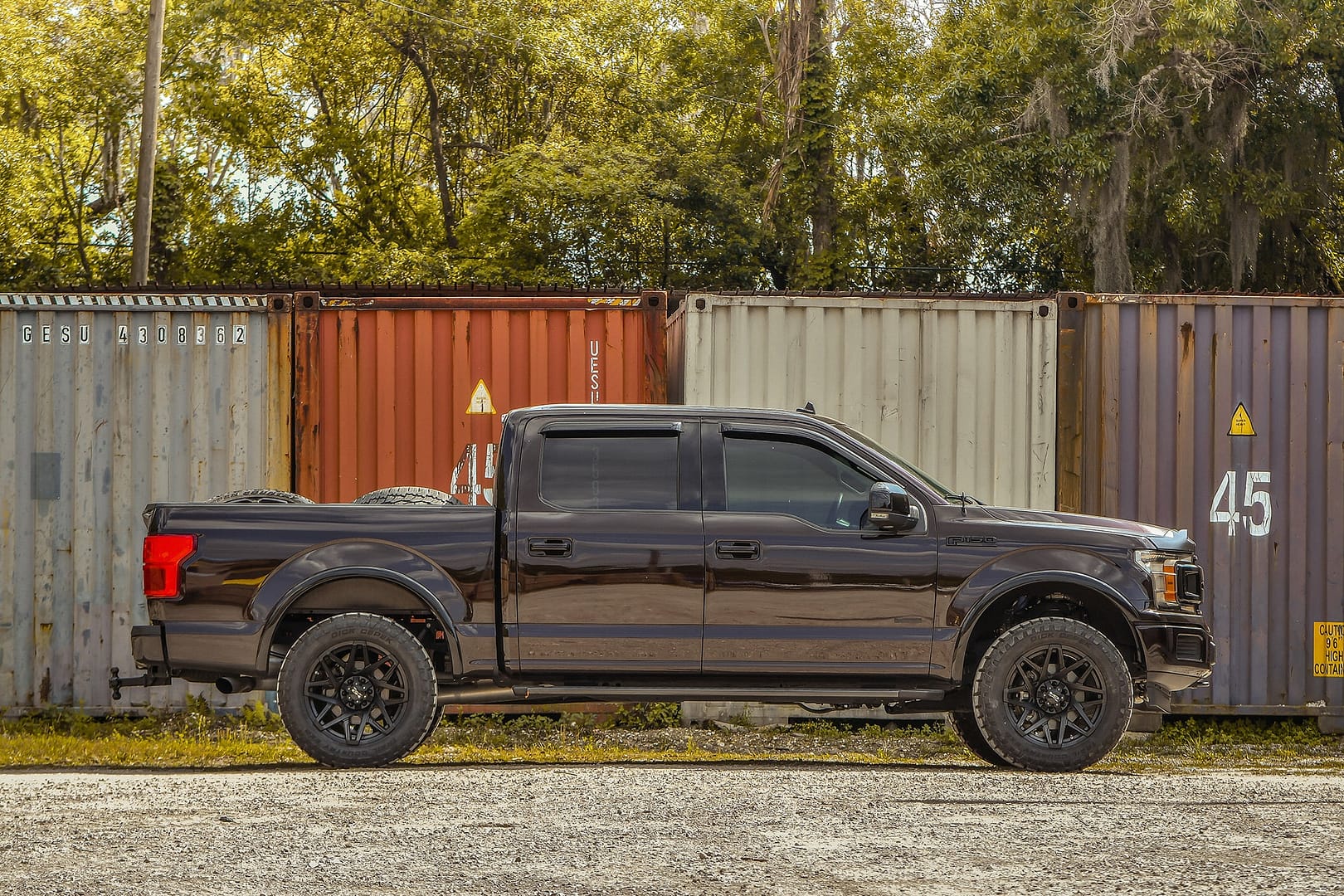 F150_on_canyon_satin_black_20x10-9_small_38428907-64ab-4895-b6b6-5d62eedd155b_2048x2048