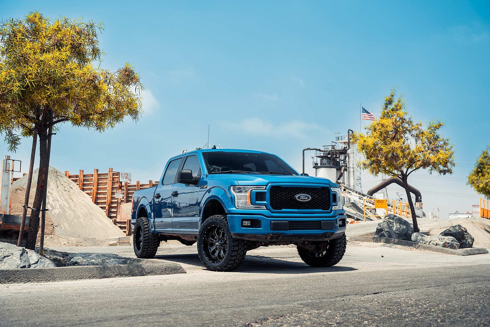 blue-ford-f150-h711-1