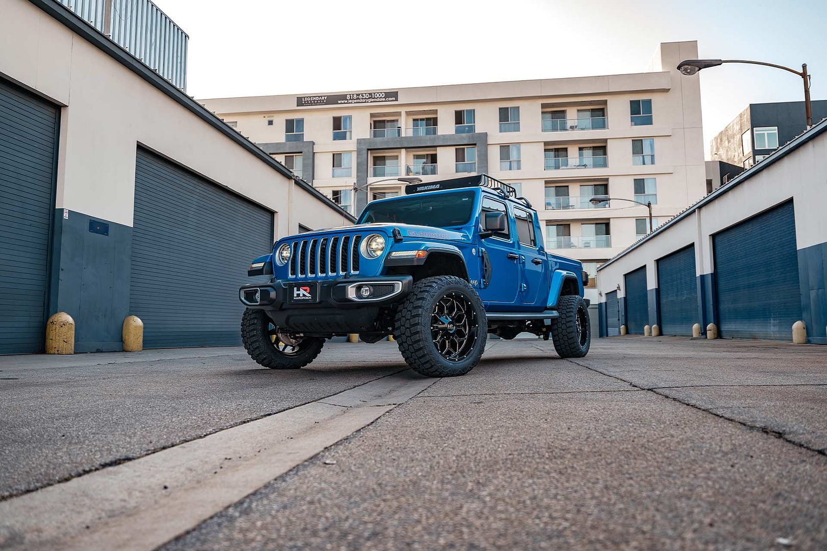 blue-jeep-gladiator-jt-h712-1