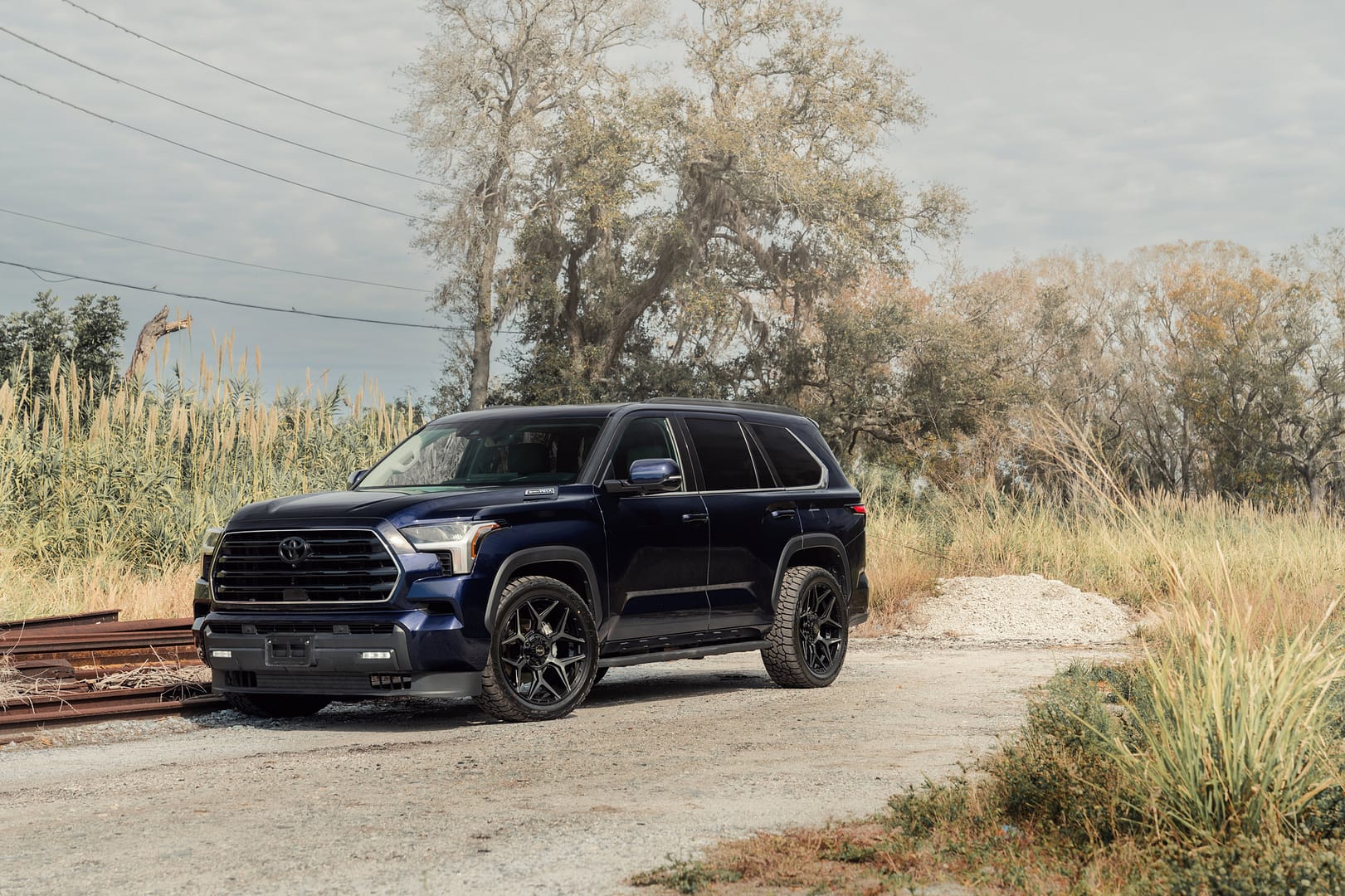 TOYOTA-SEQUOIA-4PLAY-WHEELS-4P06-22X9-0-ET-285X45X22-FALKEN-TIRES-STOCK-SUSPENSION-3