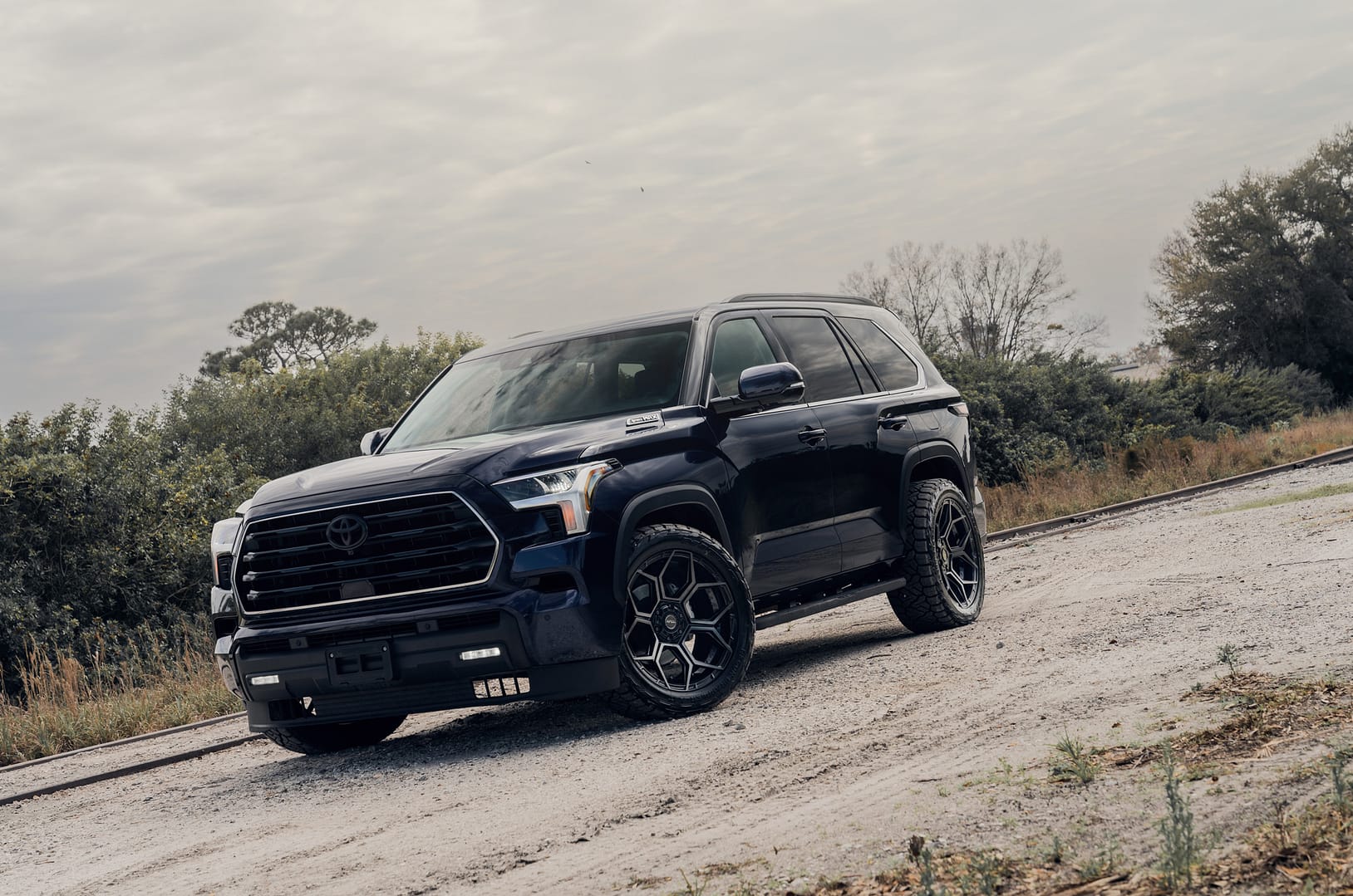 TOYOTA-SEQUOIA-4PLAY-WHEELS-S26-22X10-33X12
