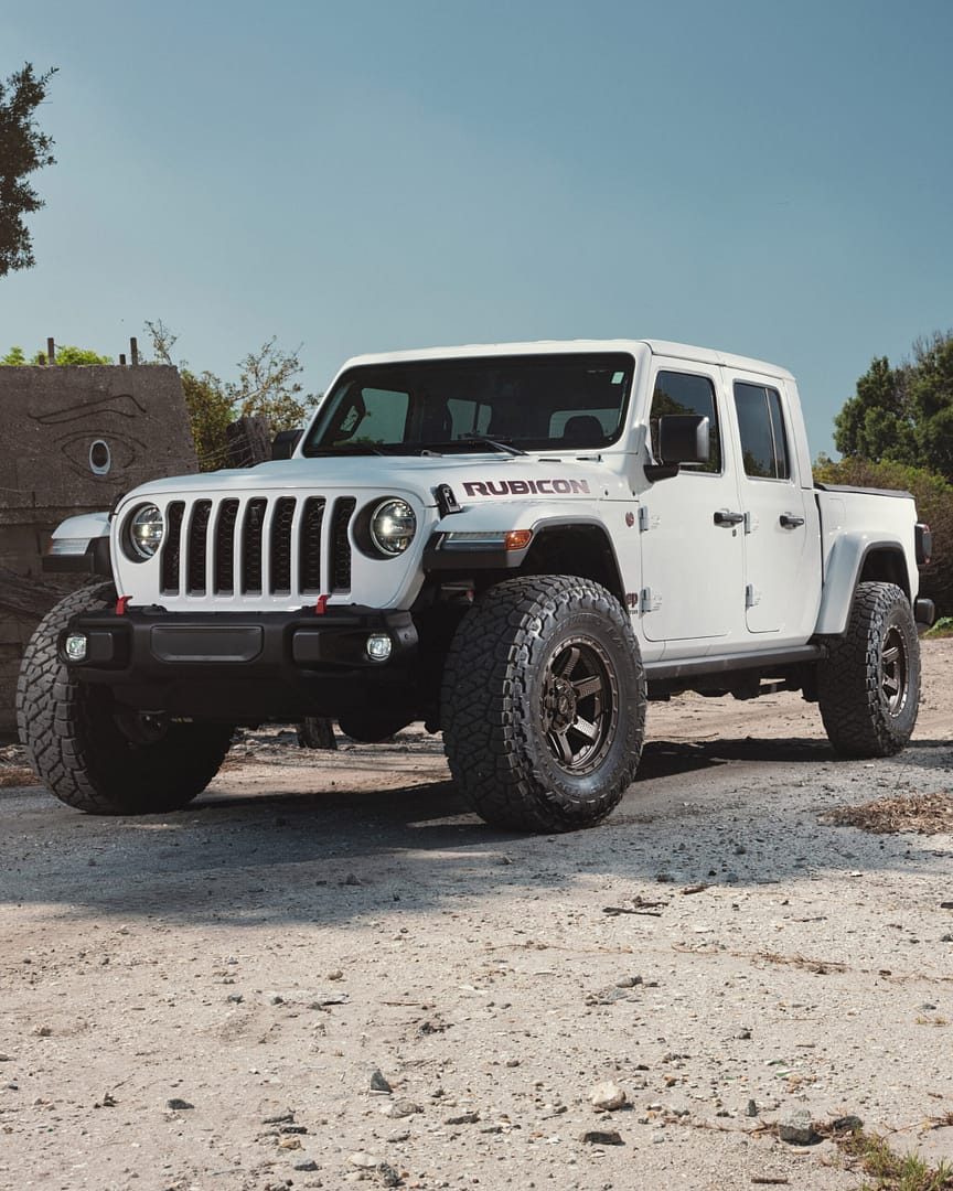 jeep-gladiator-4play-wheels-4ps63-rims-17x9-35x12.5x17-tires-stock-suspension-9-scaled