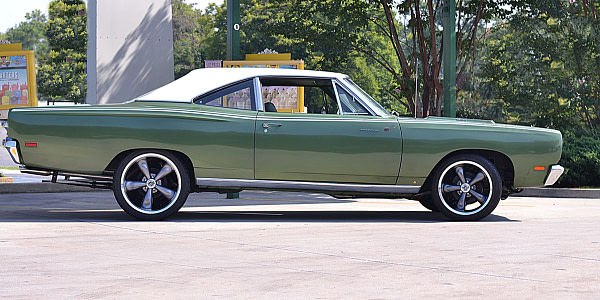 Plymouth Roadrunner
