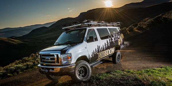 Ford E-250 Econoline