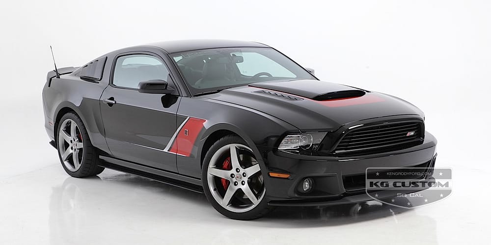 FORD MUSTANG black Standard