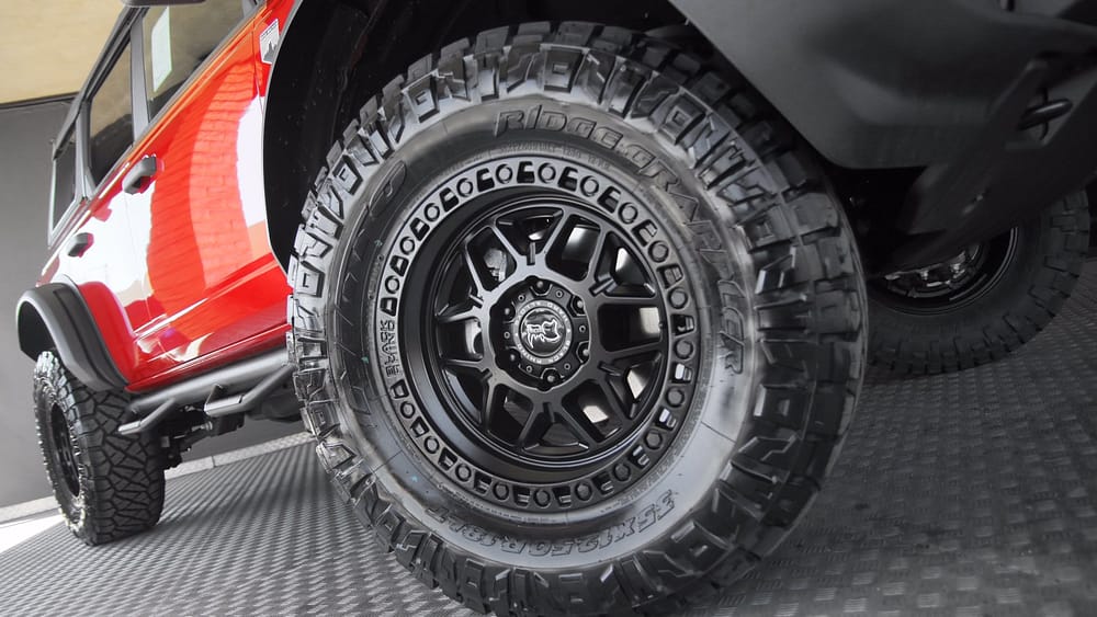2021 Ford Bronco Big Bend Red Metallic Wheel - Ken Grody Customs